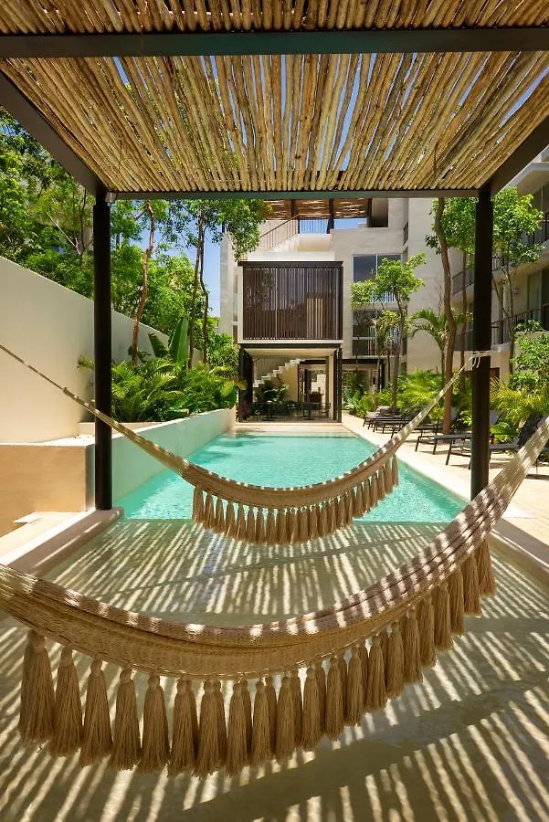 Studio Wterrace, Hammock, And Pool Access Tulum Apartment